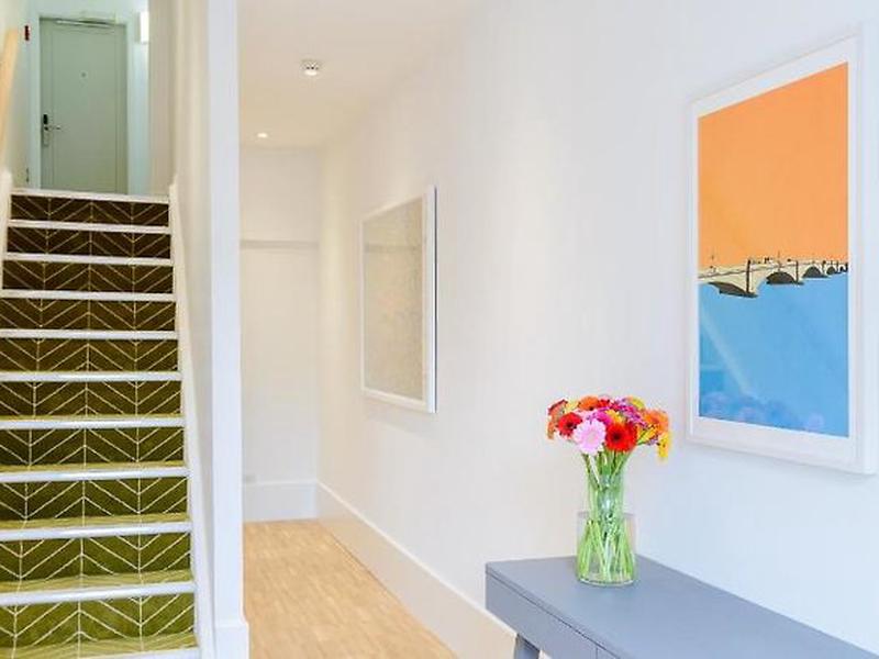 120E35A556C6A83D07312EDE36B1BB3E