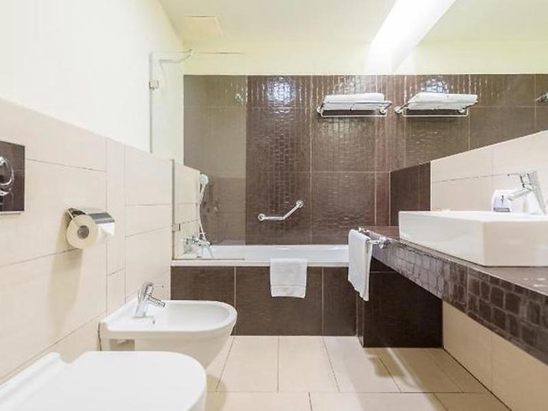 C363B22AD5149E170EE2E0446FB08E5D