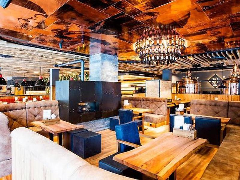 3FC544D7F3542B1F4B2EF8A3B240E558