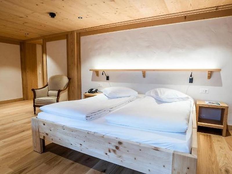 B40C7DB68F8A2C108FD759A7D61AC23A