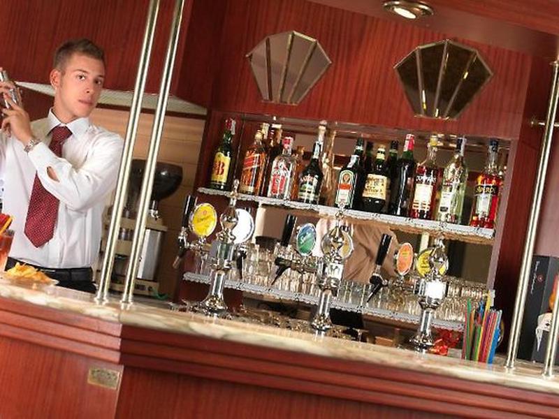 FF234858340FB40E0A1D0483920AA5AA