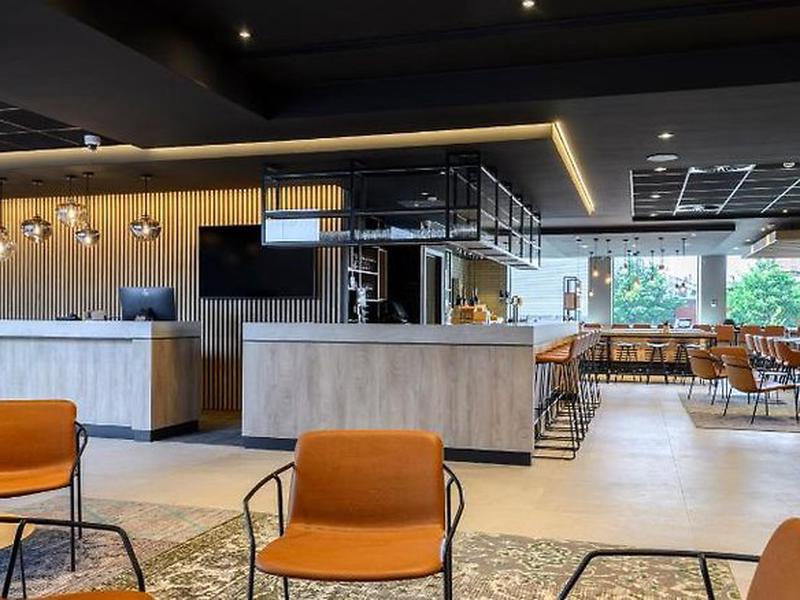 4AA8353A85D4632A58766814FB97772F