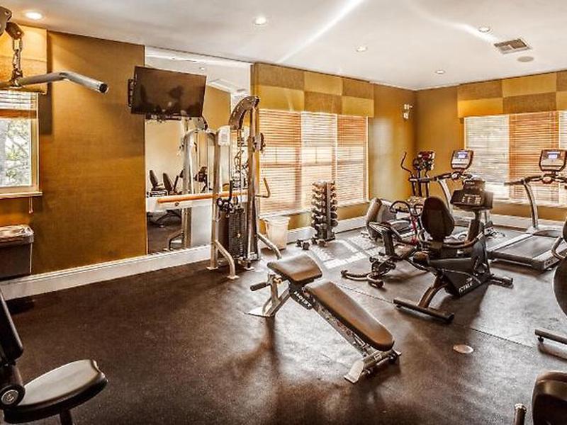 924B30591201070B4319C0FBB6CE63F8