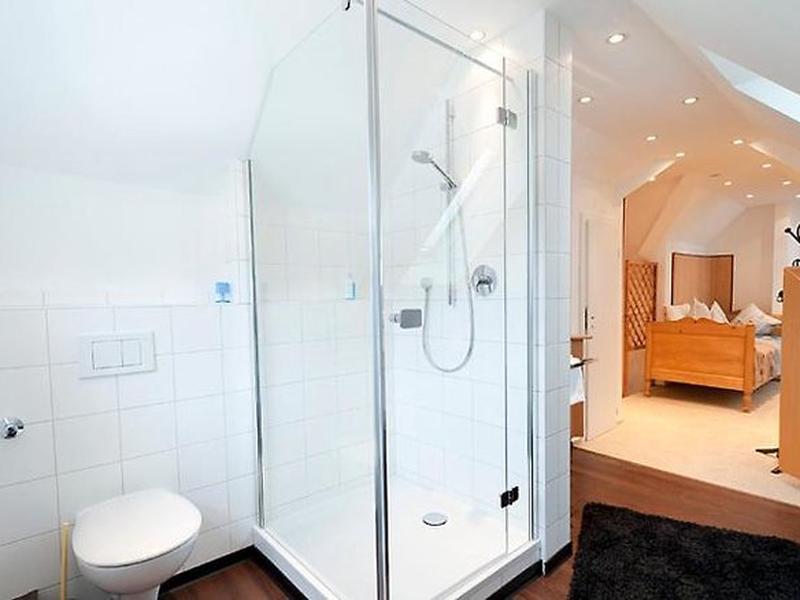 480002A734D084891822DE4A5233A243