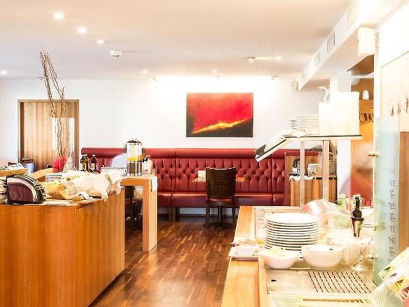 B3B32DB9B61FC76C12D26A8755CAEC03