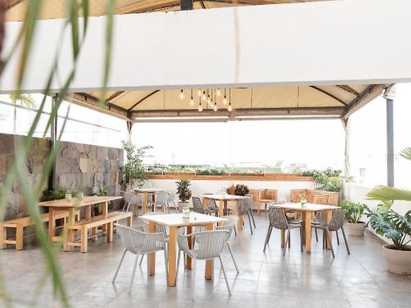 7F97BC0AD18F8849CFE9C41D5316DBC5