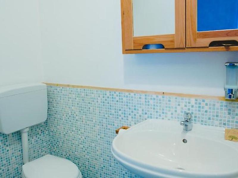 005685F7D9CAF0C4D98550A7DFDCF729