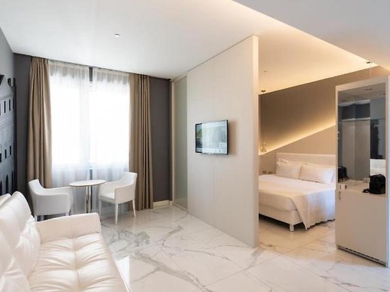 A0B7129576DBDAA50D0DF57D57312736