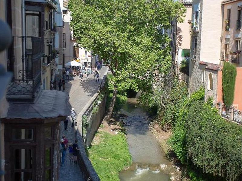 95F2C4D996DD066703C1B988F6F54289