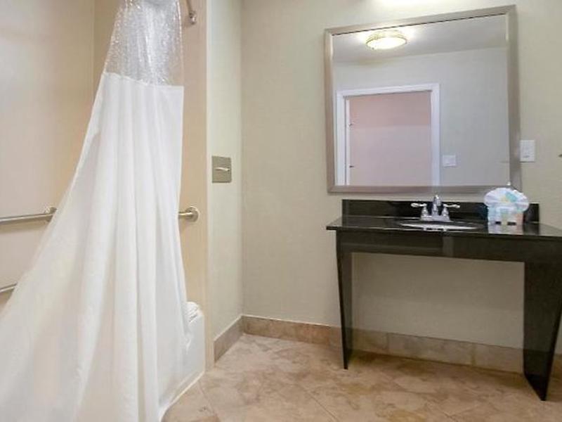 D6D1A710DB2DE07E049293C51211F6B6