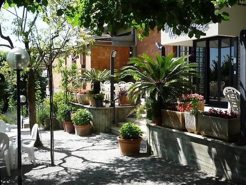 89209D3A8EE400DA9147D1085CA3BACF