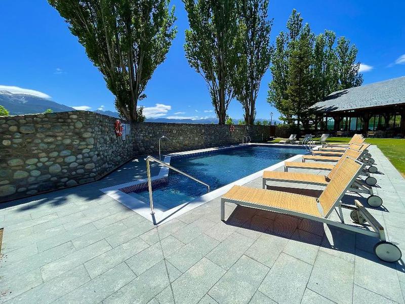 618A6830808A96F11F37EC9540649F12