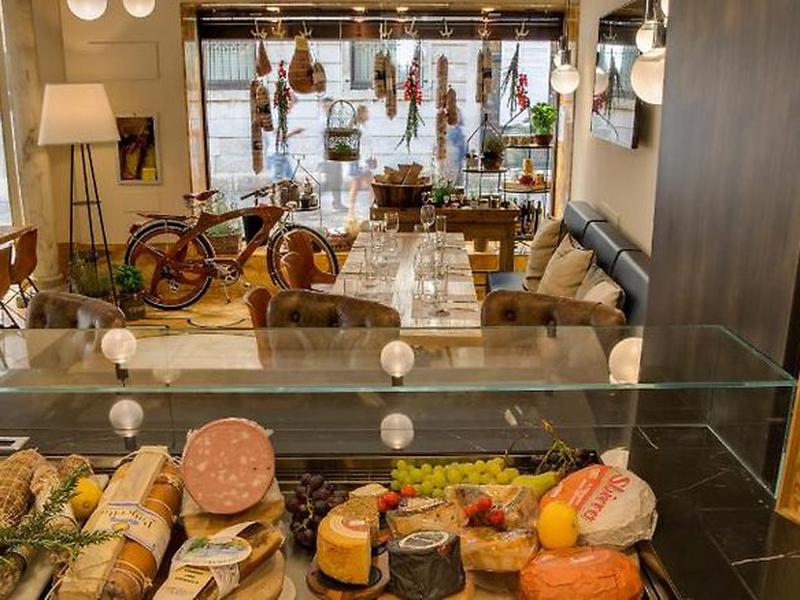 AACDA2E9EBD39649A77019D1563F709B