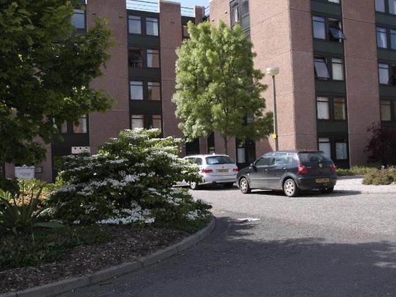 BBA4C9E469B2E3141B3A1DB4BBE96AB1