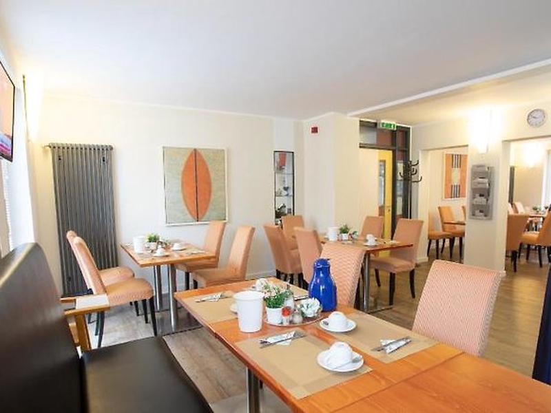 FE10F51CEE77D2411D2CC1352BF1F1F6