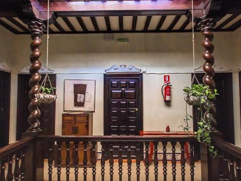 7103B09D0F74D11C8B8CE95E055C007E