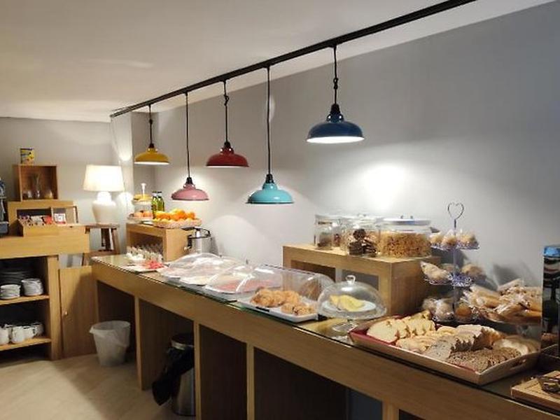 4A6A49B652B5D3588AA86886F2F785C5