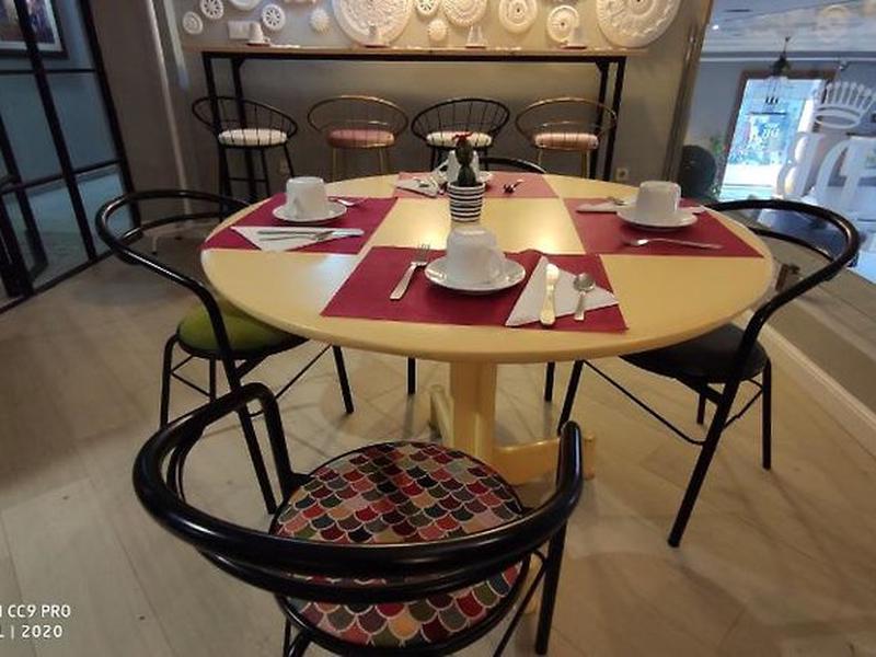 8521368404824A1016606481571E1B12