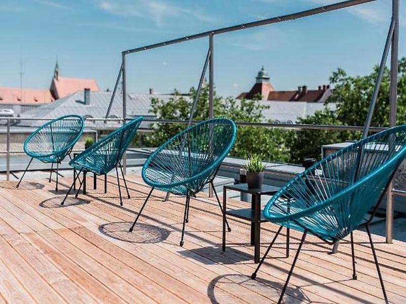 12ECD6257E1745DA3DD34FFBAB0F0497