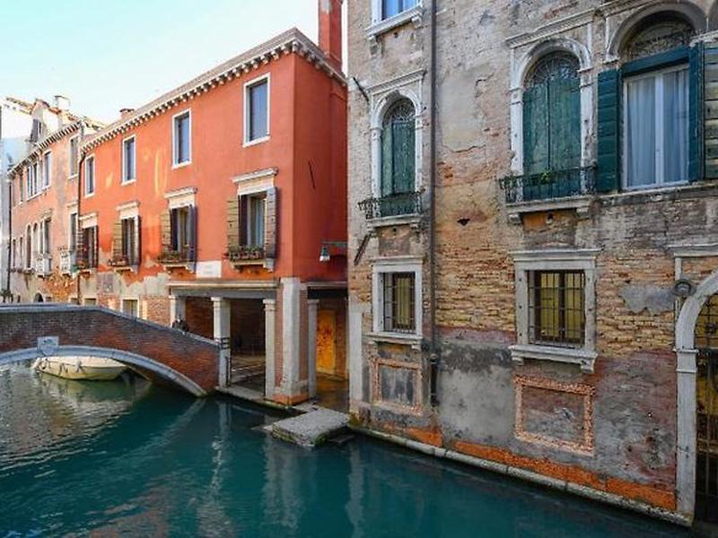 86D6FC0EFC14CABE5A087184DB53C0F3