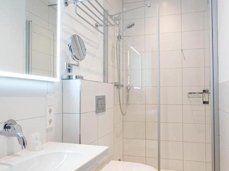 F77FBCF17001D87F3EA92AFCD74EDEE9