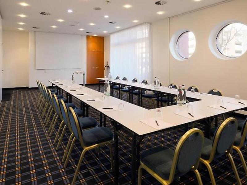 E7FDA73ED64900F63DCF41ABC126560B