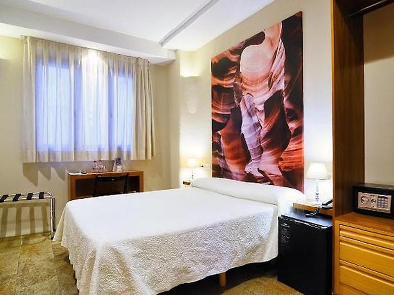 90D0EEF6313BF48B41674F8FDC7FED1A