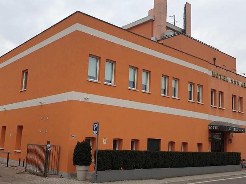 4F90912F65CE43C61AF1BC956BB34273