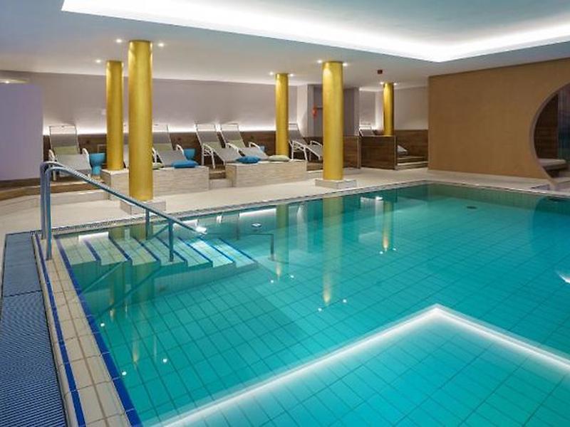 45A8A4FA69392DF3072BBC7E417F250C