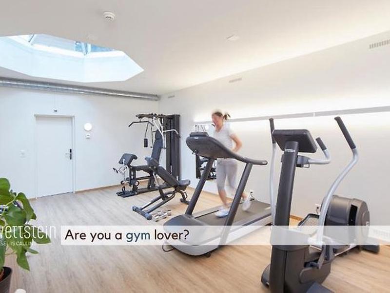 5D0633B3995C181346A7EC9B0E4A7DA8