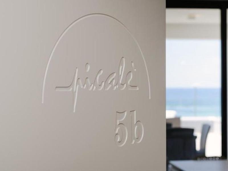 10479BA476FB9730773E50EE95FDF6B3