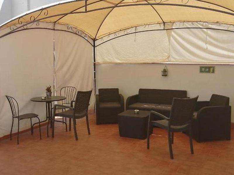 73CEB9D6D14B30E44F8E18DC1DD16430