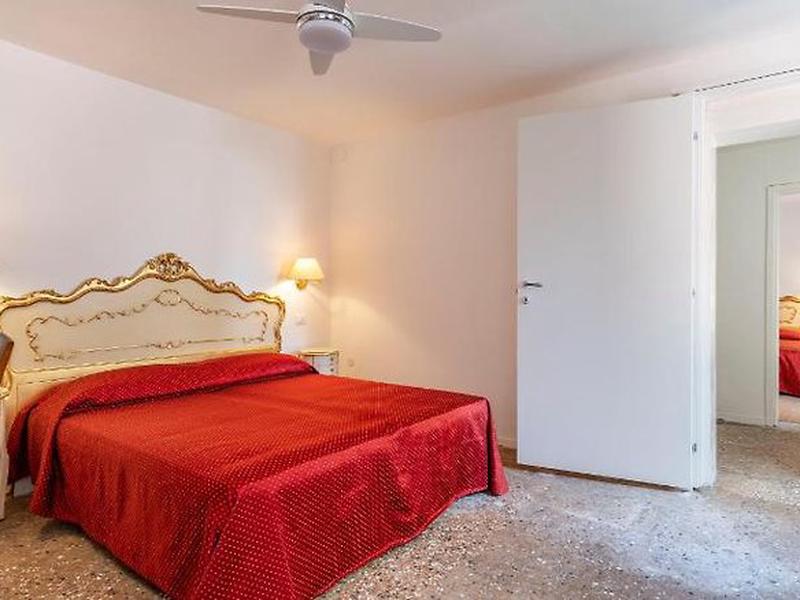 A1A9157C130EB28906A4FE280E168CC4