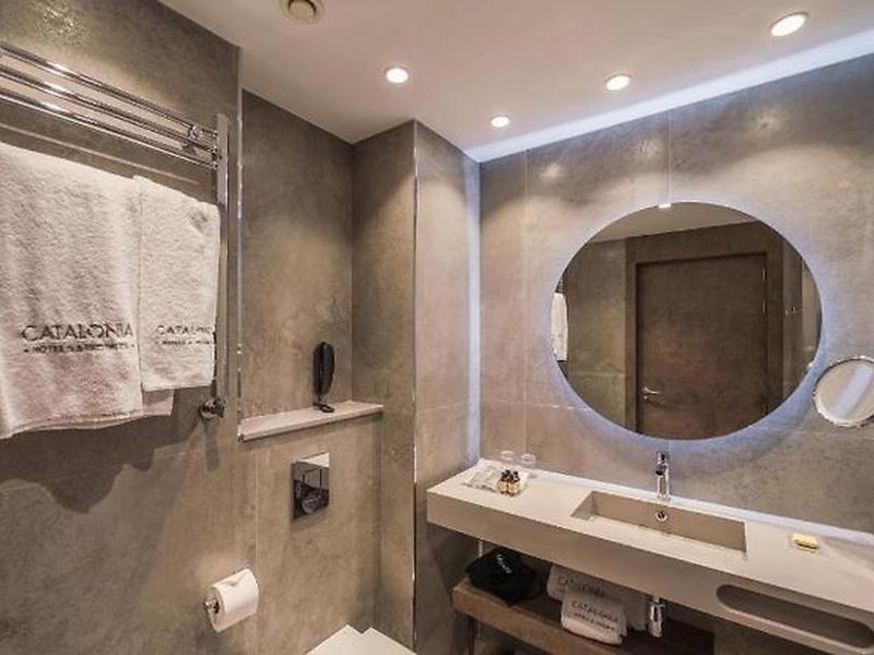 8204257AB85EF6CE8D27FDD0DABABA06