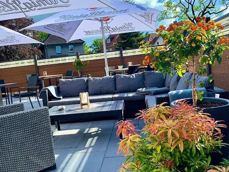 75E5B923D03E3ABD0333D9A6FDBEB1E9