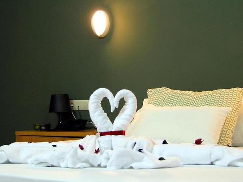 41DB17EC87A328DF3638F73A705C82E5