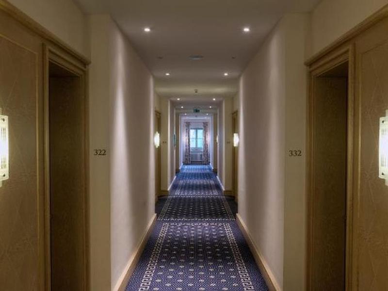 7B5A039D6DF05D2C4621A2AD4CA388A9