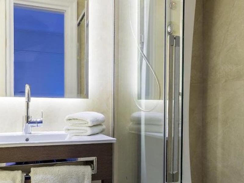 67F4C6D70A260A2D18A6184A490EF2C5