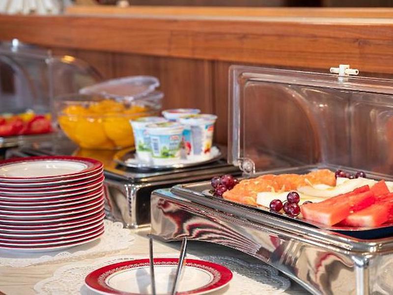 04D39C806C6EDD898FF8DEAC7BE7380F