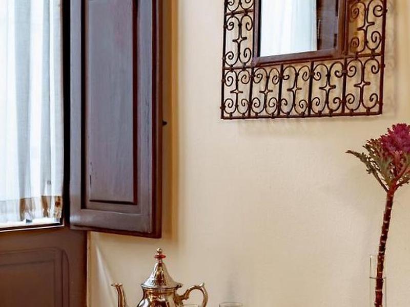 5C168F0F449895989234BADA27C914D6