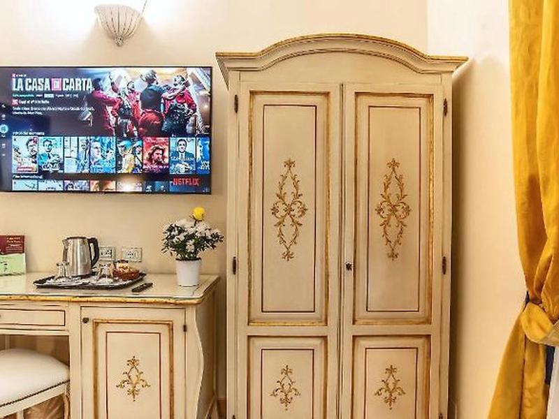 DB47FEC2622D17A73A55A0F6898B6877