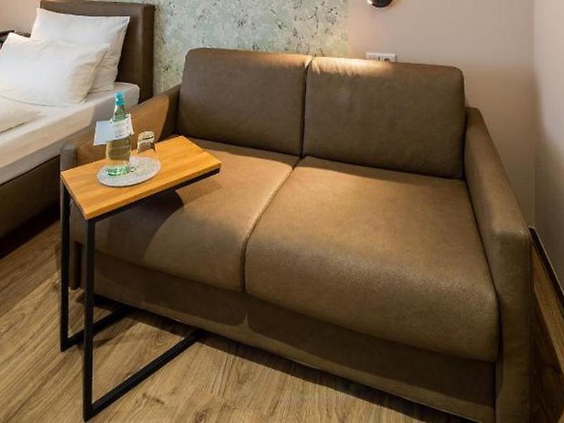 DC5AACD81D77E6A258A3ABB28F0531AB