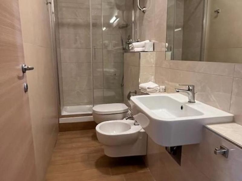 FAAA8A12FC105DF9A0B2194A95E4A092