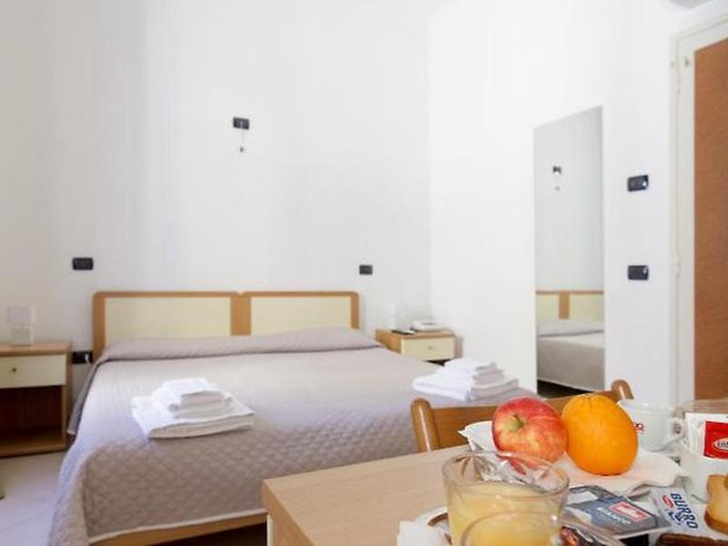 15E99906B0237A45D6465AFD1B264C55