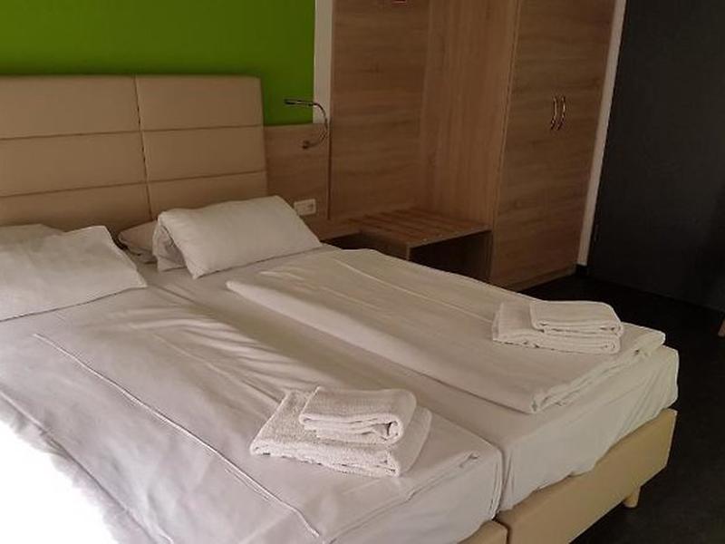 6E907470439619D27F80C8E6386B03C6