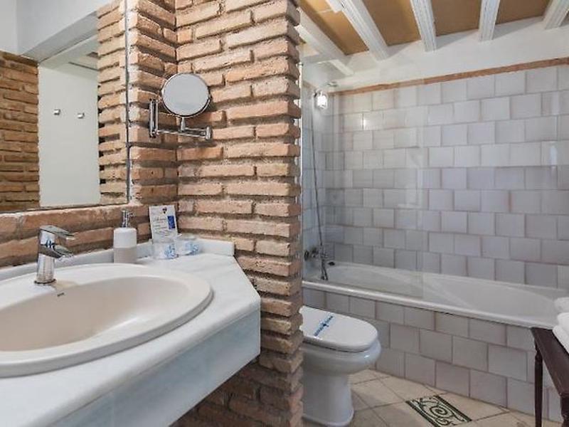 23849F8CD58B289FC80ACA553B29A994