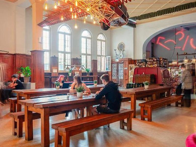 F6EDED52652599660C32C691CB918B82