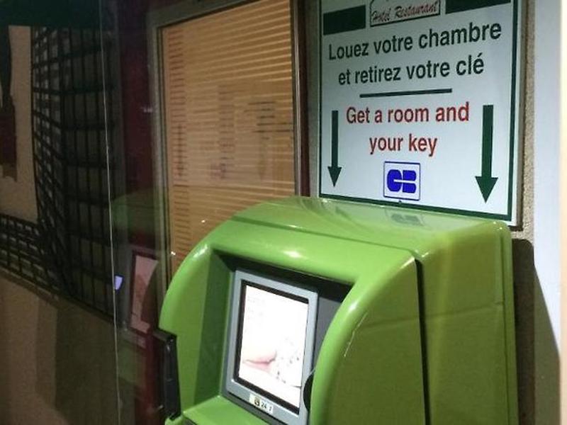 63D9FF4009CA37CBC5A9125B5BDCB921