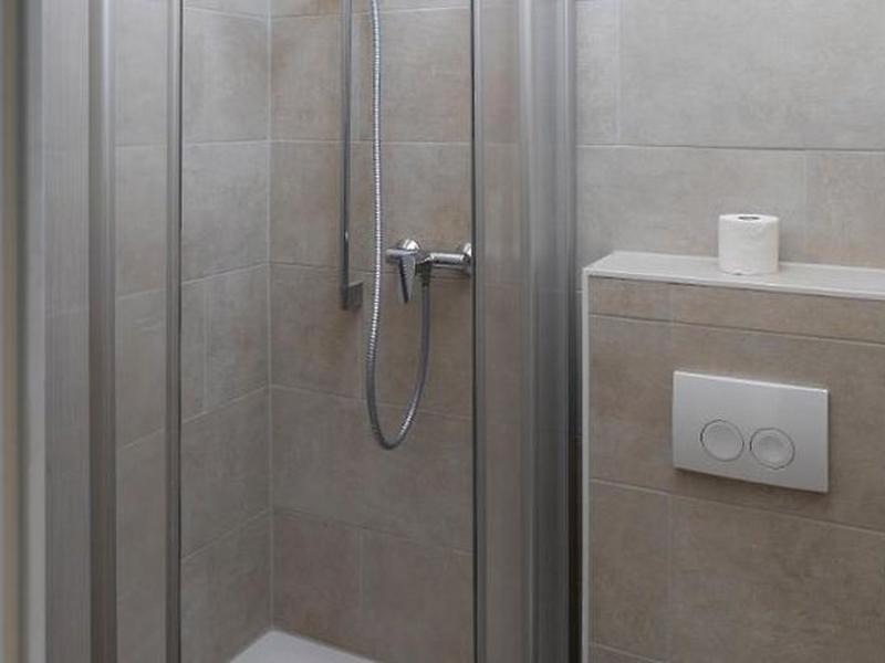 4185252F24C0B5C517F372EC9DDB1442