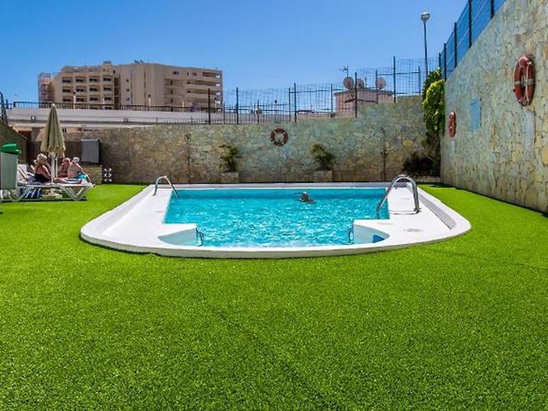 43F7B94EB6DDF71E5C9B7EF43DDA34B1